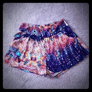 Eye Candy, butter-soft shorts, size Lg, EUC